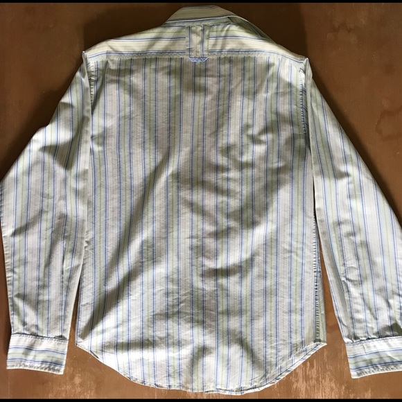 Guess Jeans button down - Picture 3 of 7